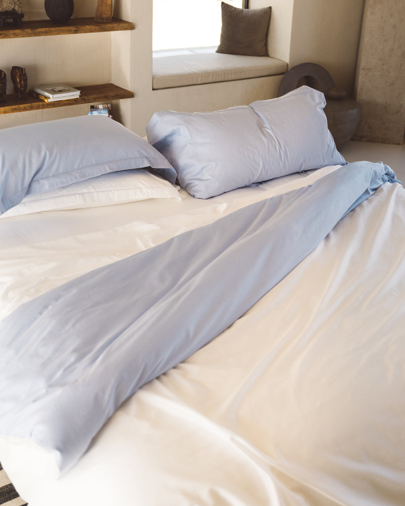 L'AURA Duvet Cover