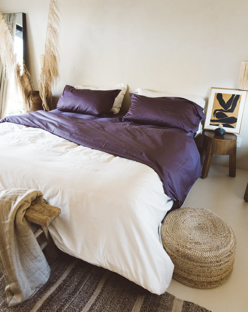 L'AURA Duvet Cover