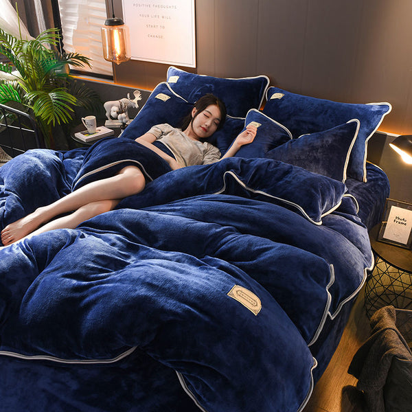 Kefalonia Velvet Bedding Set